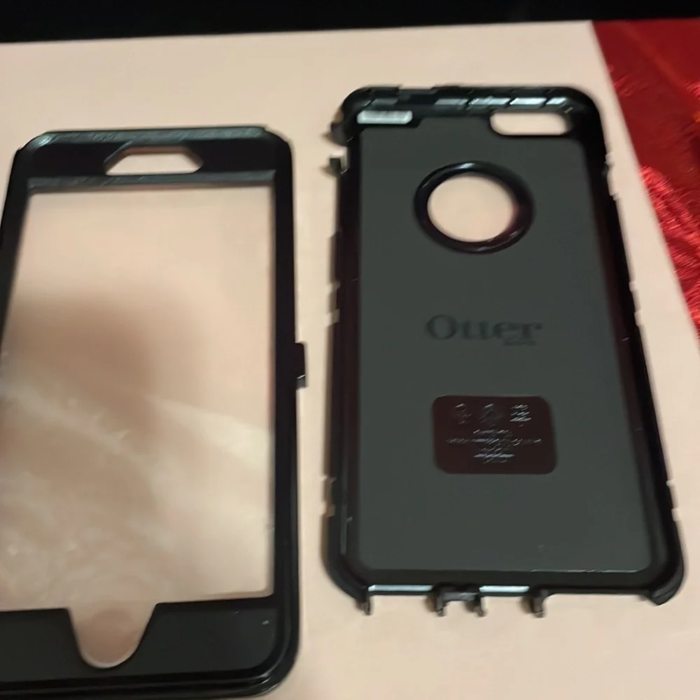 Otter IPHONE Case.